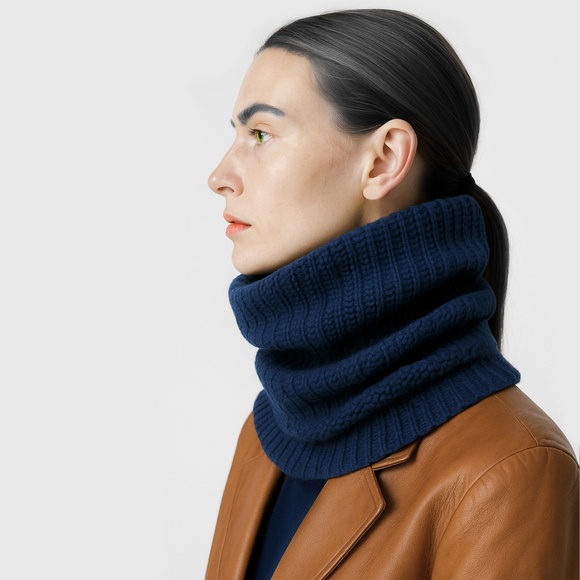 MAGASCHONI Ribbed Wool & Cashmere Neck Warmer in Denim Blue NWT - Picture 1 of 8